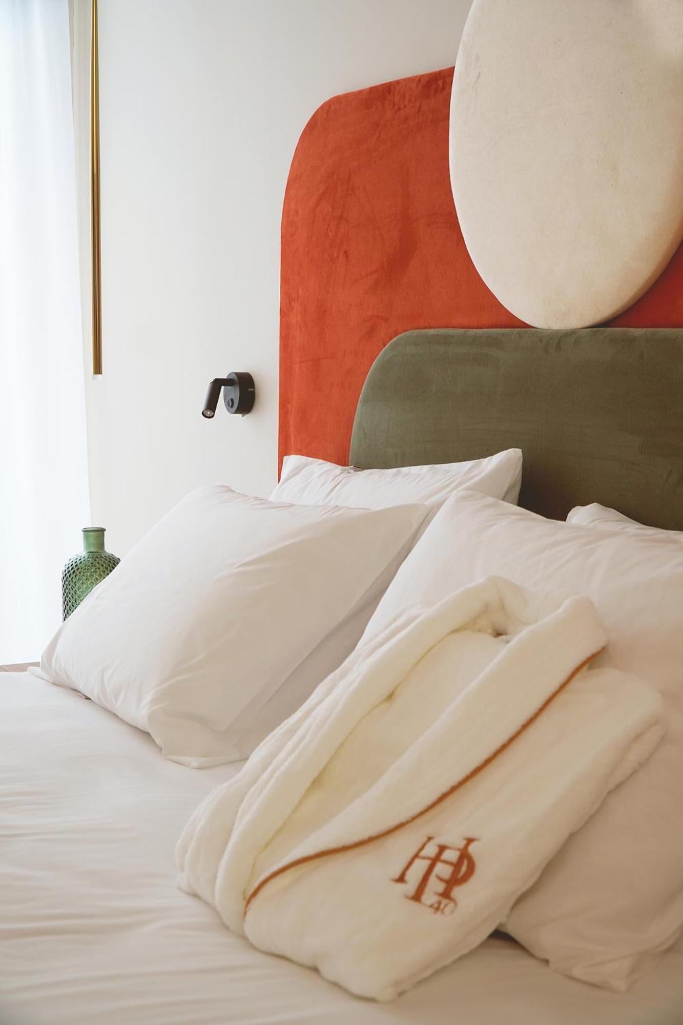 Hotel Pietryna Lodz  Ngoại thất bức ảnh