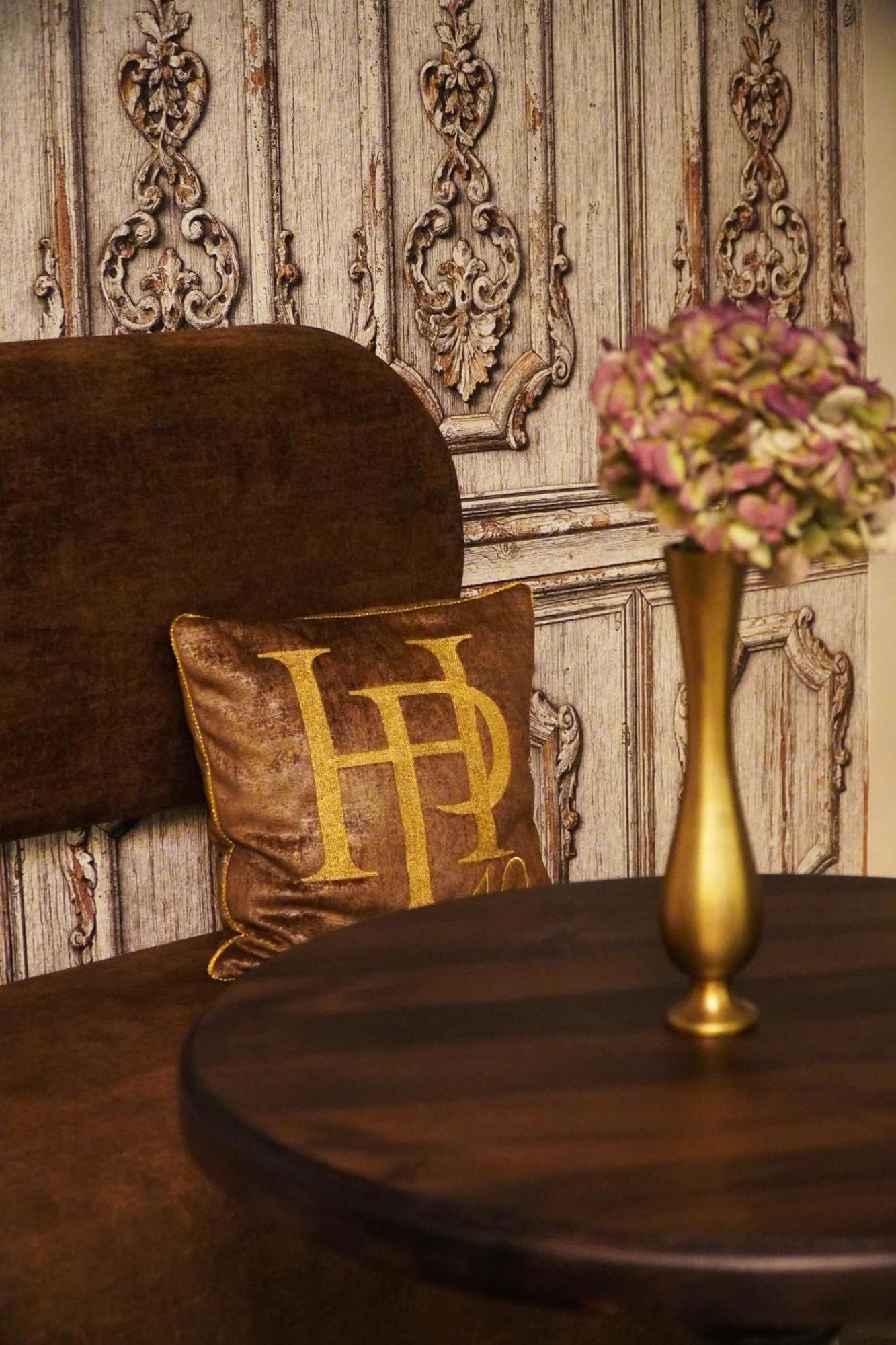 Hotel Pietryna Lodz  Ngoại thất bức ảnh