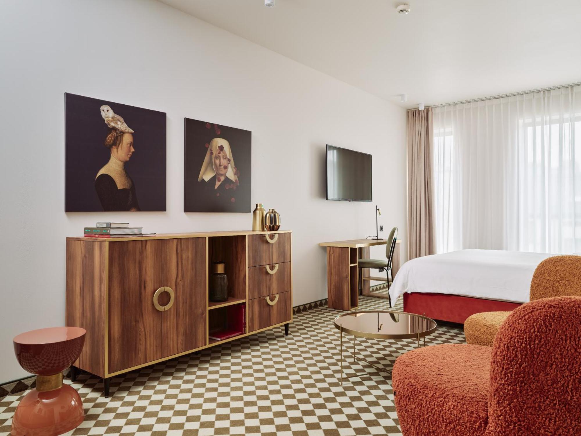 Hotel Pietryna Lodz  Ngoại thất bức ảnh