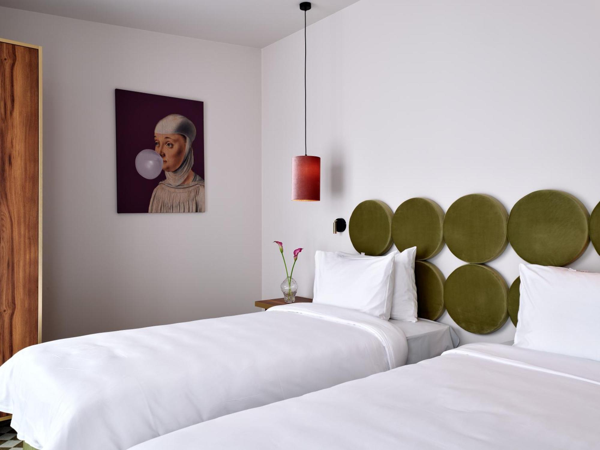 Hotel Pietryna Lodz  Ngoại thất bức ảnh